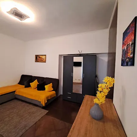 двокімнатні в центрі міста лева Apartmán *
