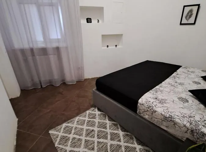 двокімнатні в центрі міста лева * Lviv